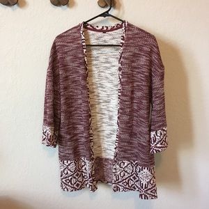 Maroon, patterned cardigan